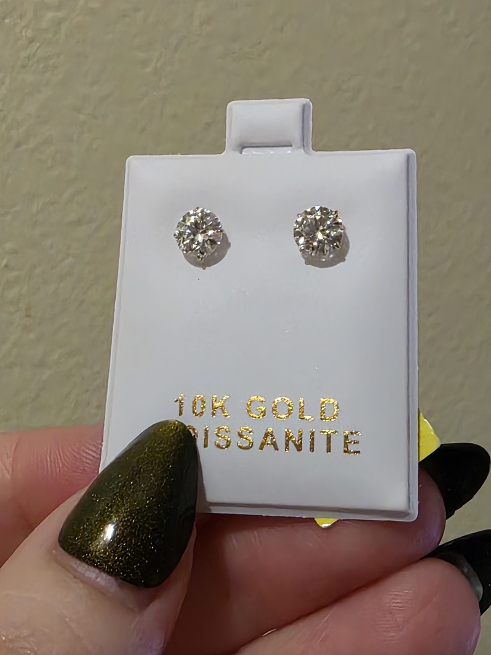✨️✨️ 10K Yellow Gold Moissanite 6mm Stud Earrings